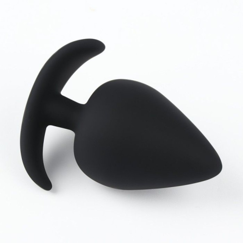Черная силиконовая анальная пробка Soft-touch - 6,7 см. фото 2