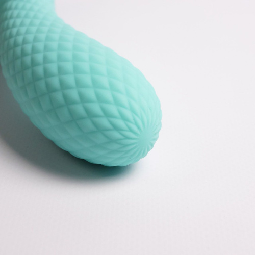 Бирюзовый вибромассажёр с деликатными токами фото 4 Бирюзовый вибромассажёр с деликатными токами фото 4