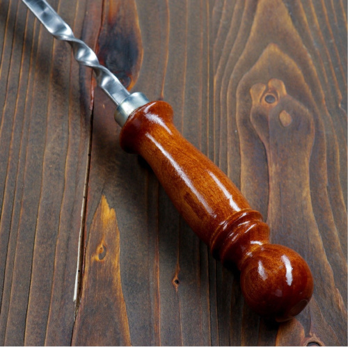 Шампур с узором и деревянной ручкой - 82 см. фото 4