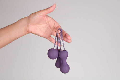 Набор фиолетовых вагинальных шариков Je Joue Ami фото 10