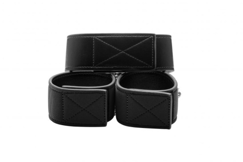 Чёрный двусторонний ошейник с наручниками Reversible Collar and Wrist Cuffs фото 2 Чёрный двусторонний ошейник с наручниками Reversible Collar and Wrist Cuffs фото 2