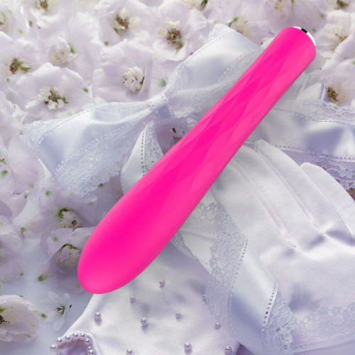 Металлический вибратор CiCi с силиконовой насадкой - 16,5 см. фото 4