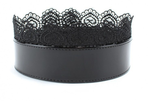Изящный чёрный ошейник с кружевом Изящный чёрный ошейник с кружевом