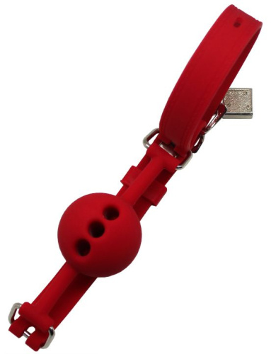 Красный дышащий силиконовый кляп-шарик с фиксацией и замочком фото 2