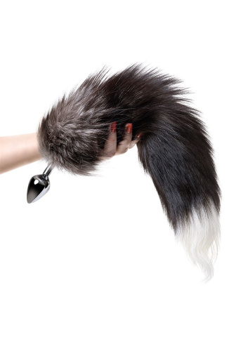 Серебристая металлическая анальная втулка с хвостом чернобурой лисы - размер S фото 5