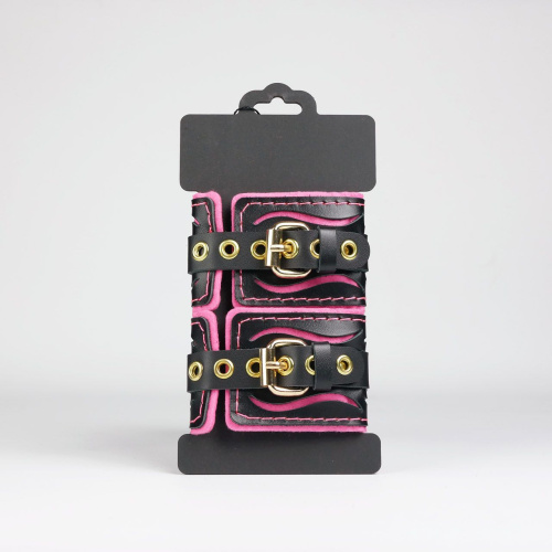 Черные кожаные наручники с розовой строчкой фото 3 Черные кожаные наручники с розовой строчкой фото 3