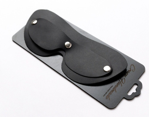 Черная кожаная маска на глаза со съемной шторкой Черная кожаная маска на глаза со съемной шторкой