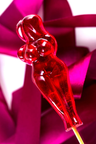 Леденец на палочке «Девушка» со вкусом клубники фото 6