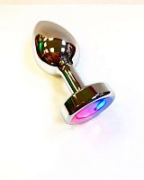 Серебристая гладкая анальная пробка со светодиодным кристаллом - 8,8 см.