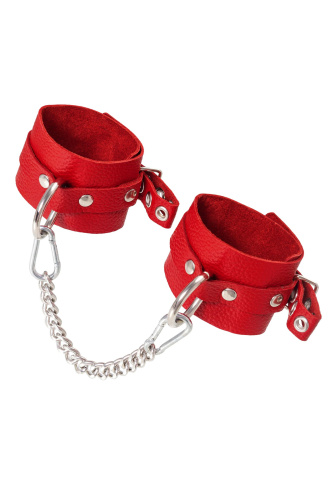 Красные мягкие кожаные оковы с люверсами фото 5 Красные мягкие кожаные оковы с люверсами фото 5