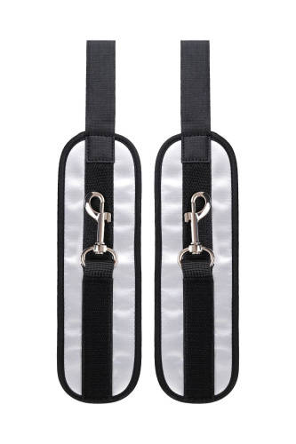 Серебристо-черные наручники Anonymo фото 7 Серебристо-черные наручники Anonymo фото 7