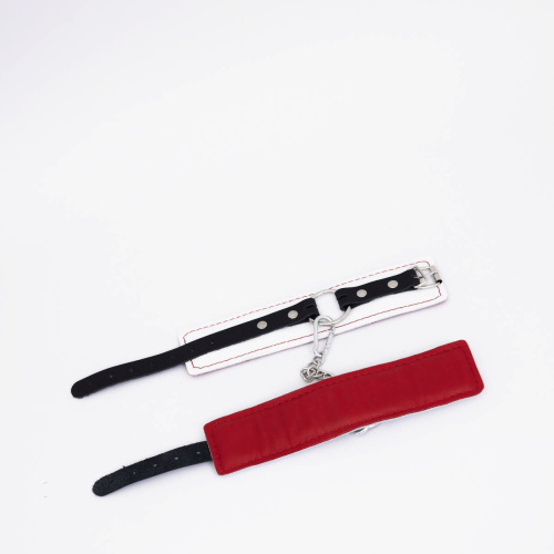 Бело-красные кожаные оковы Бело-красные кожаные оковы