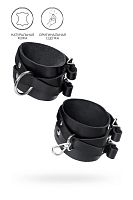 Черные кожаные оковы с двумя перекрёстными ремешками