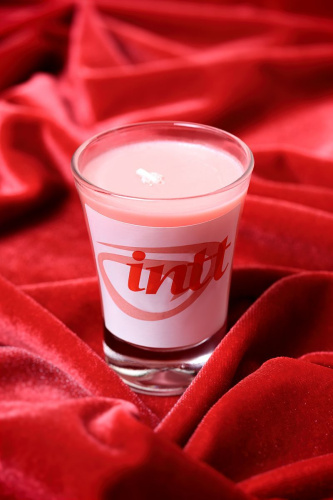 Массажная свеча для поцелуев Strawberry с ароматом клубники - 30 гр. фото 5