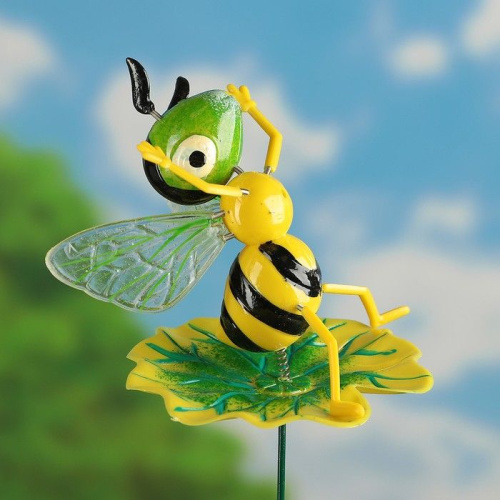 Штекер «Пчелка на листочке» фото 2