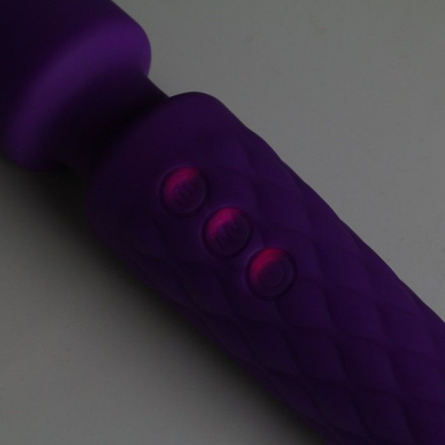 Фиолетовый wand-вибратор с подвижной головкой - 20,4 см. фото 9