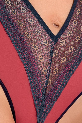 Шикарное боди Sylviane с треугольным вырезом под лифом фото 3