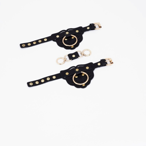 Черные наручники с золотистой фурнитурой Черные наручники с золотистой фурнитурой