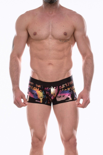 Черные трусы-боксеры с разноцветным принтом в виде надписей и губ Черные трусы-боксеры с разноцветным принтом в виде надписей и губ