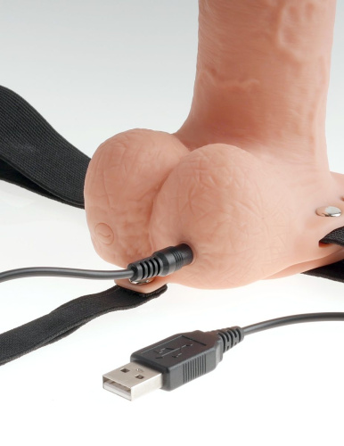 Телесный перезаряжаемый вибрострапон 7  Hollow Rechargeable Strap-on with Balls - 20,3 см. фото 4