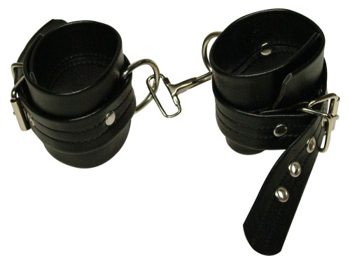 Набор фиксаций: наручники, наножники, плетка, маска и фиксация на женские половые органы фото 5