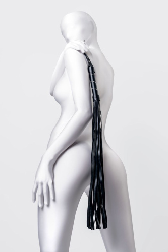 Черный флоггер Anonymo - 64 см. фото 4 Черный флоггер Anonymo - 64 см. фото 4