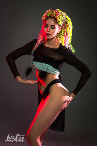 Зажимы на соски с черным пухом Euphoric фото 5 Зажимы на соски с черным пухом Euphoric фото 5