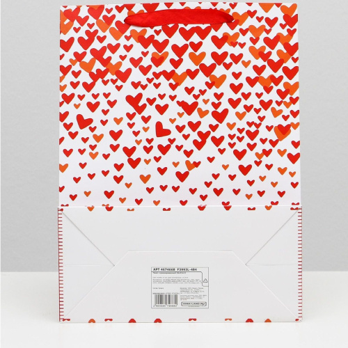 Ламинированный пакет с сердечками - 26 x 32 x 12 см. фото 2 Ламинированный пакет с сердечками - 26 x 32 x 12 см. фото 2