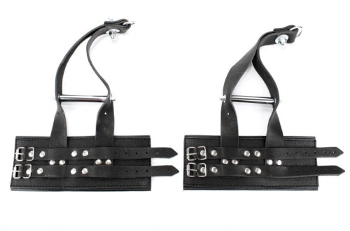Черные наручники для подвешивания Черные наручники для подвешивания