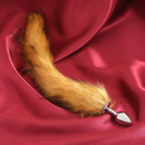 Серебристая анальная пробка с каштановым хвостом фото 2