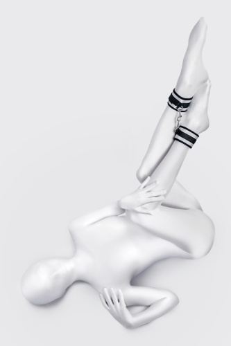 Серебристо-черные оковы Anonymo фото 4 Серебристо-черные оковы Anonymo фото 4