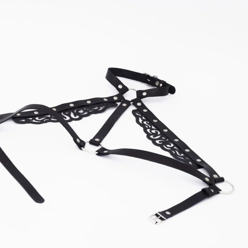 Черная резная портупея с клепками фото 3