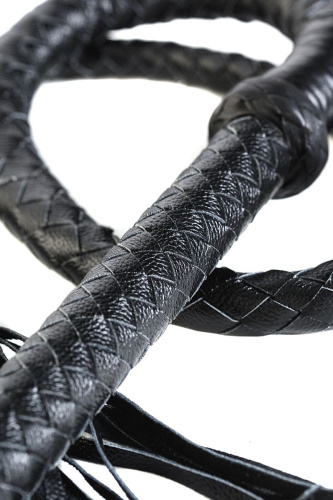 Длинный кожаный кнут с хлопушками на конце фото 3