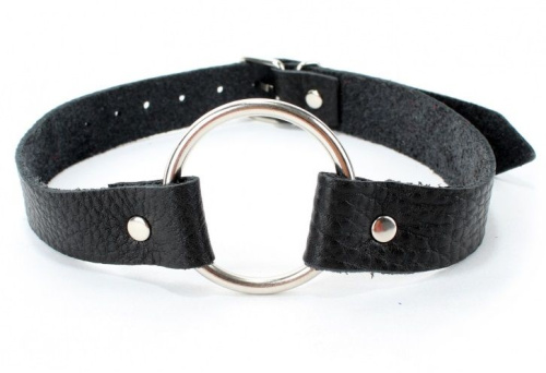 Черный кожаный кляп с кольцом Черный кожаный кляп с кольцом