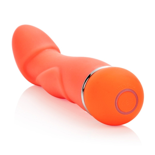 Оранжевый вибратор Posh 10-Function Petite Teaser 3 фото 4 Оранжевый вибратор Posh 10-Function Petite Teaser 3 фото 4