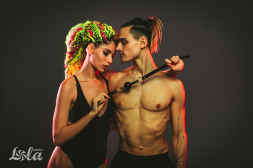 Черный кляп-шарик  Love Spell фото 5