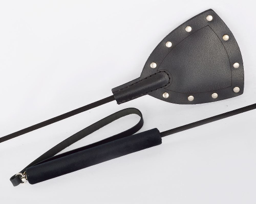 Черный стек Готика с заклепками - 67 см. Черный стек Готика с заклепками - 67 см.