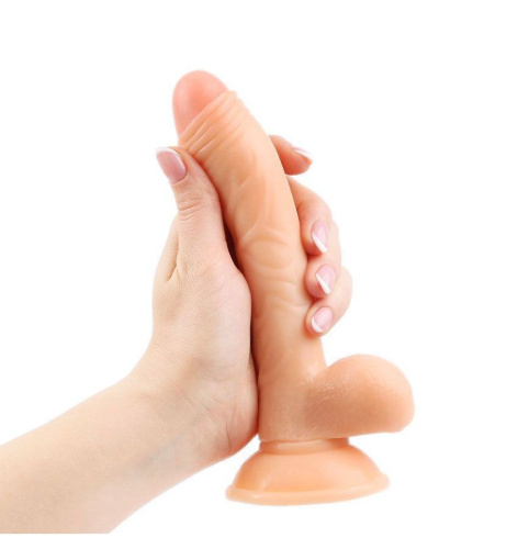 Фаллоимитатор с мошонкой Erowoman телесного цвета - 18,5 см. фото 3