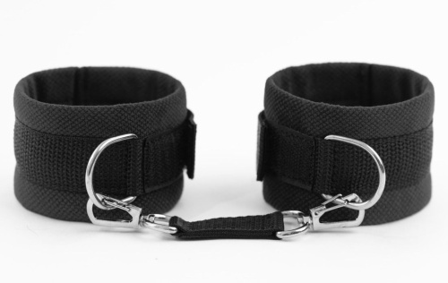 Черные оковы My rules на сцепке Черные оковы My rules на сцепке